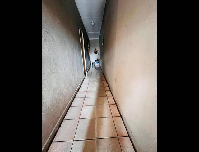 7 BEDROOM HOUSE FOR SALE IN REGENTS PARK